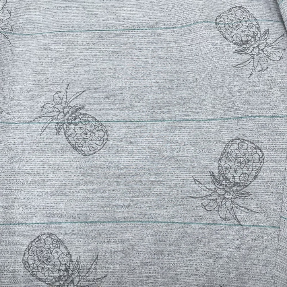TravisMathew Golf Shorts Men 38‎ Gray Pineapple Print Casual Stretch Performance - Picture 8 of 8